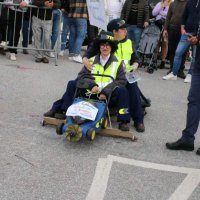 Corrida Trapalhona de Carrinhos de Mão